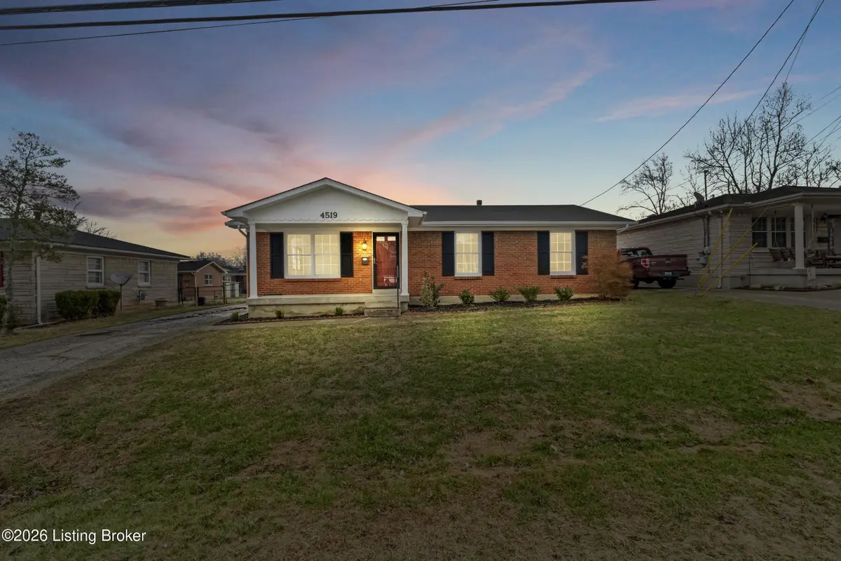 4519 Sanders Ln, Louisville, KY 40216 - #1