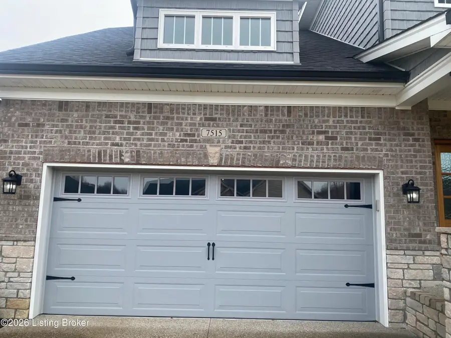 7515 Pavilion Park Rd, Louisville, KY 40214 - #2