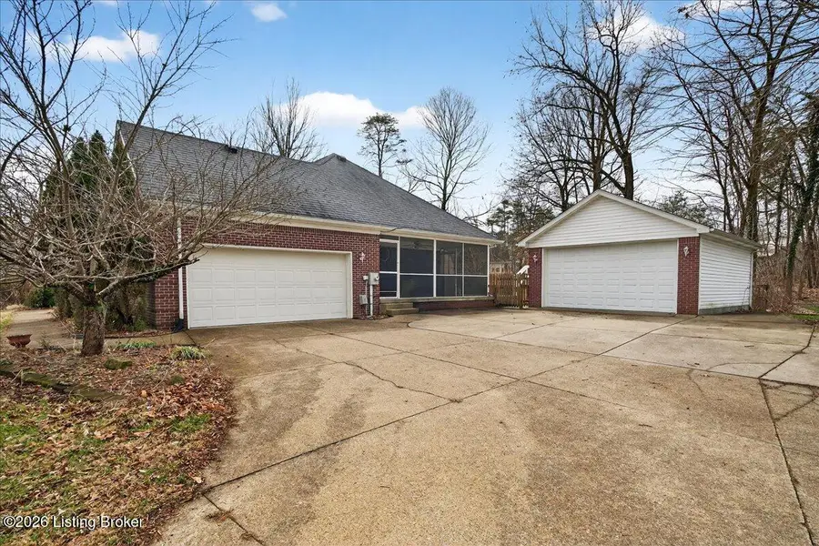 217 Bolton Ct, Shepherdsville, KY 40165 - #3