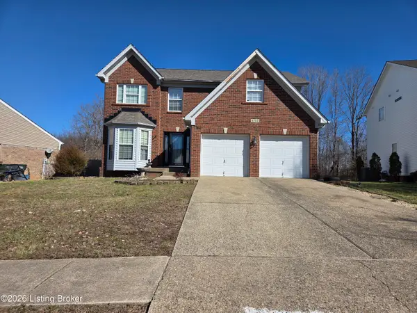 8703 Sanctuary Ln, Louisville, KY 40291