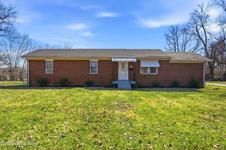 4319 Lynnview Dr, Louisville, KY 40216 - #2