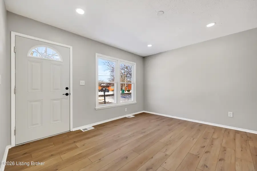 6108 Chambers Way, Louisville, KY 40229 - #3