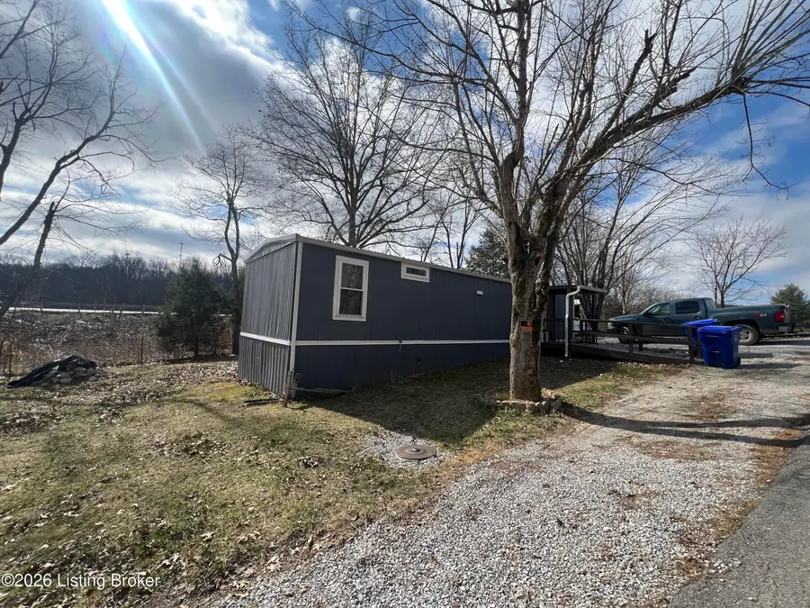 758 White St, Leitchfield, KY 42754 - #2