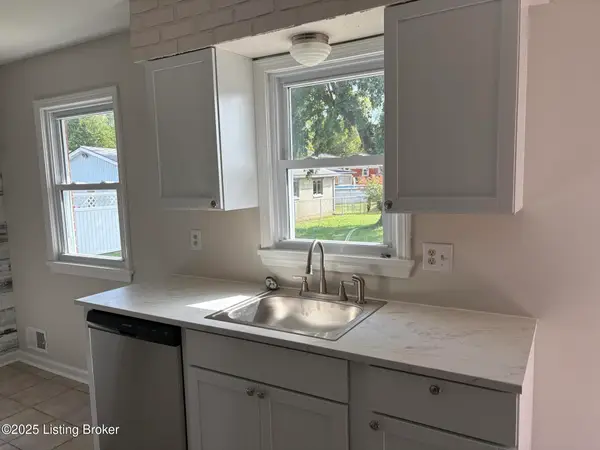 5006 Tumeric Ln, Louisville, KY 40258