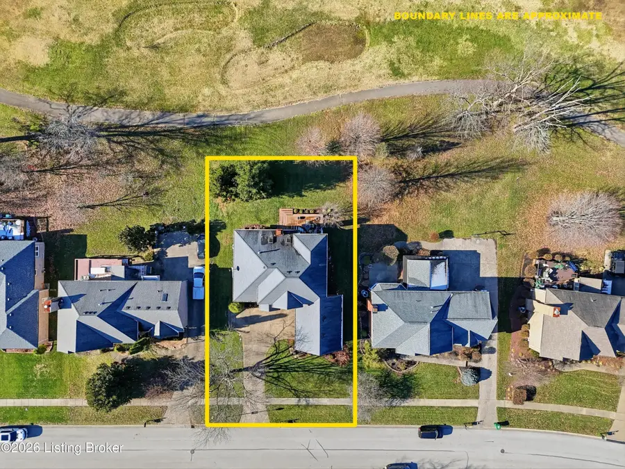 10215 Glenmary Farm Dr, Louisville, KY 40291 - #3