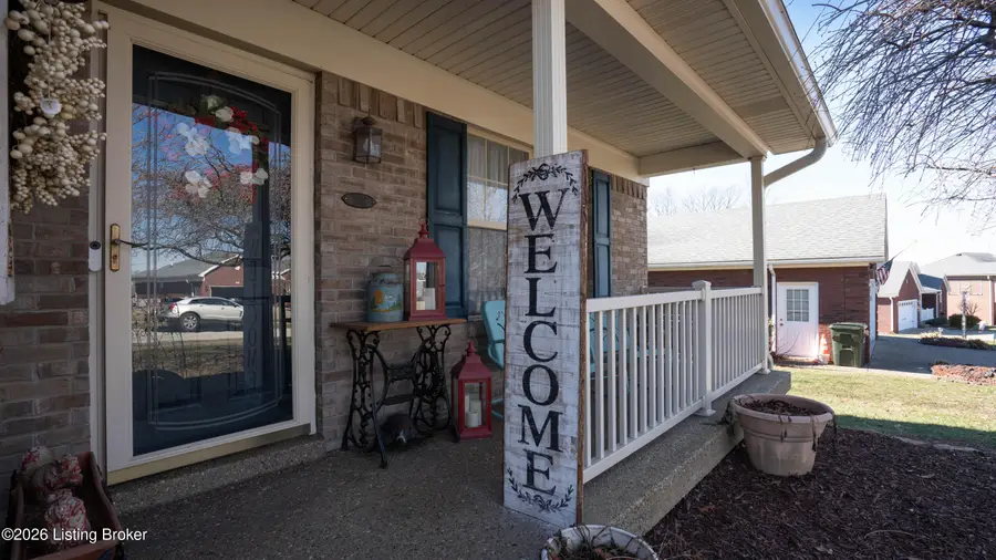 801 Justin Trail, Mount Washington, KY 40047 - #3