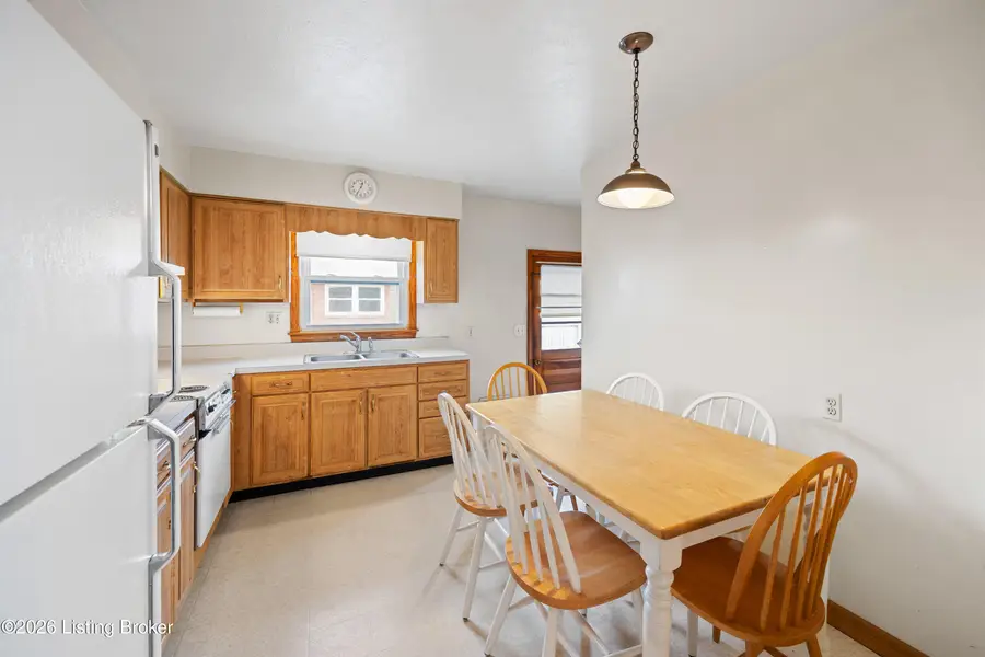 6208 Cutter Dr, Louisville, KY 40218 - #3