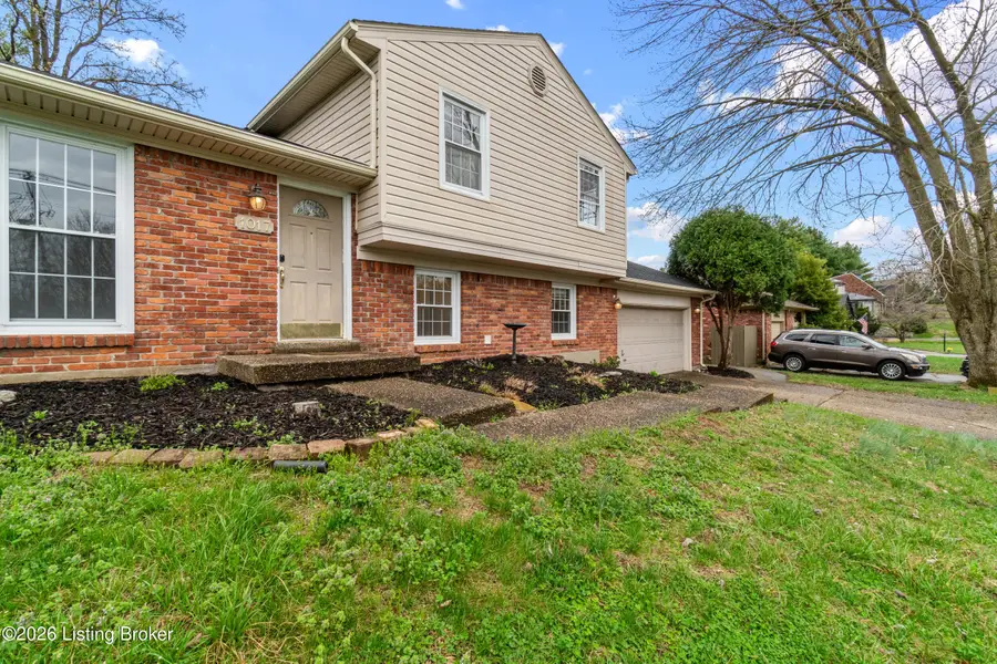 1017 Harmony Landing Rd, Goshen, KY 40026 - #3