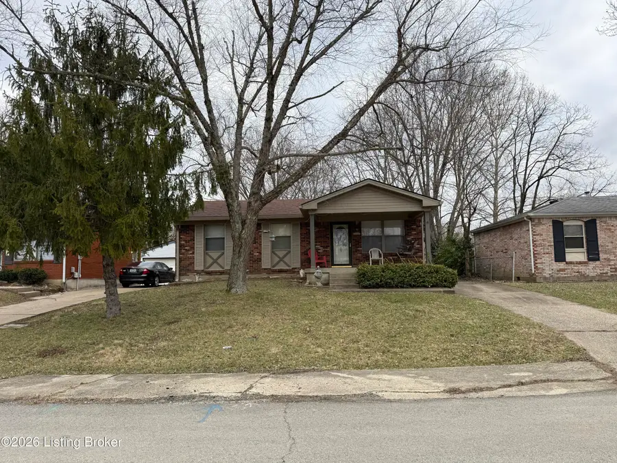9724 Scarborough Ave, Louisville, KY 40272 - #2