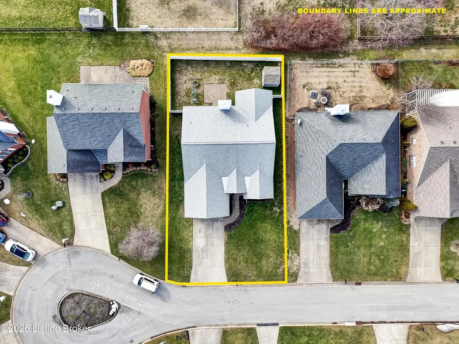 3812 Stone River Ct, Louisville, KY 40299 - #3