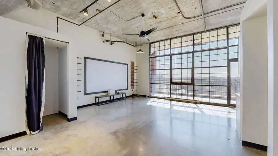 2520 S 3rd St #415, Louisville, KY 40208 - #3