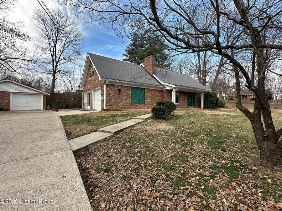 634 Cherry Wood Dr, Elizabethtown, KY 42701 - #2