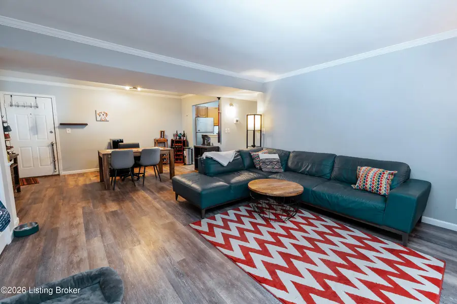 410 Mockingbird Valley Rd #APT 11, Louisville, KY 40207 - #3