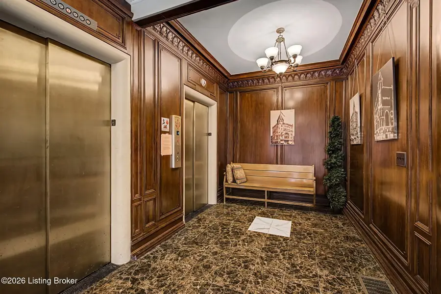 133 S 3rd St #404, Louisville, KY 40202 - #3