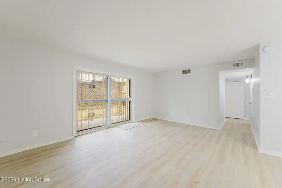 802 Highwood Dr, Louisville, KY 40206 - #3