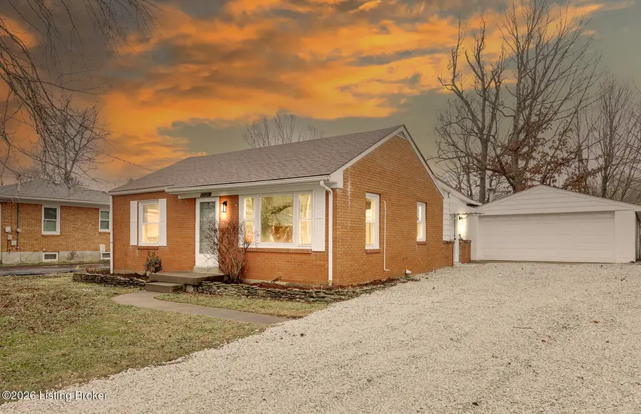 10715 June Dr, Fairdale, KY 40118 - #2