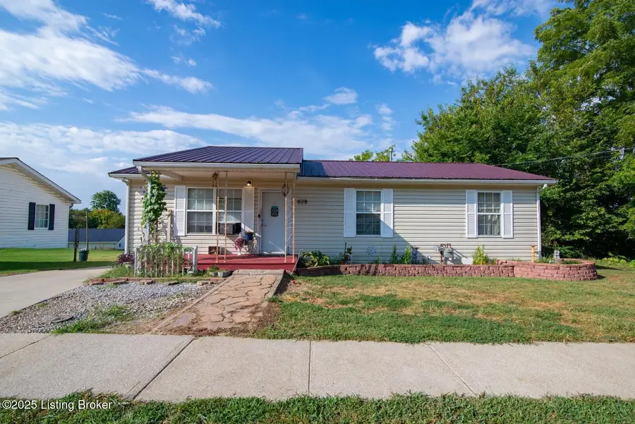 609 Moore Dr, Elizabethtown, KY 42701 - #2
