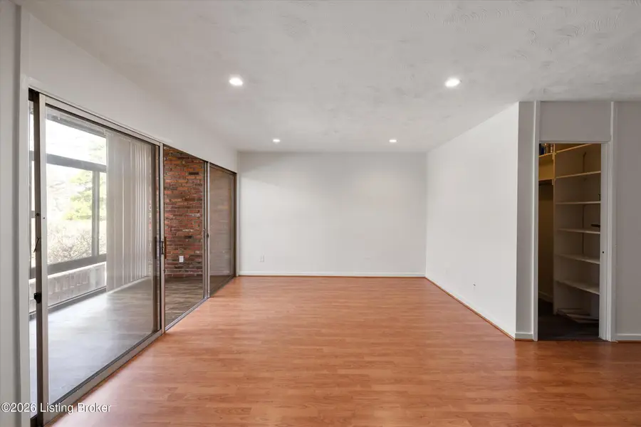 1040 Cherokee Rd #E4, Louisville, KY 40204 - #3