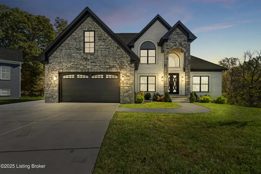 12319 Vanherr Dr, Louisville, KY 40299 - #2