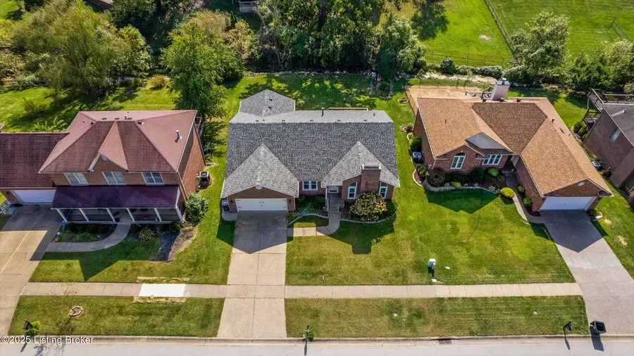 4603 Saratoga Hill Rd, Louisville, KY 40299 - #3