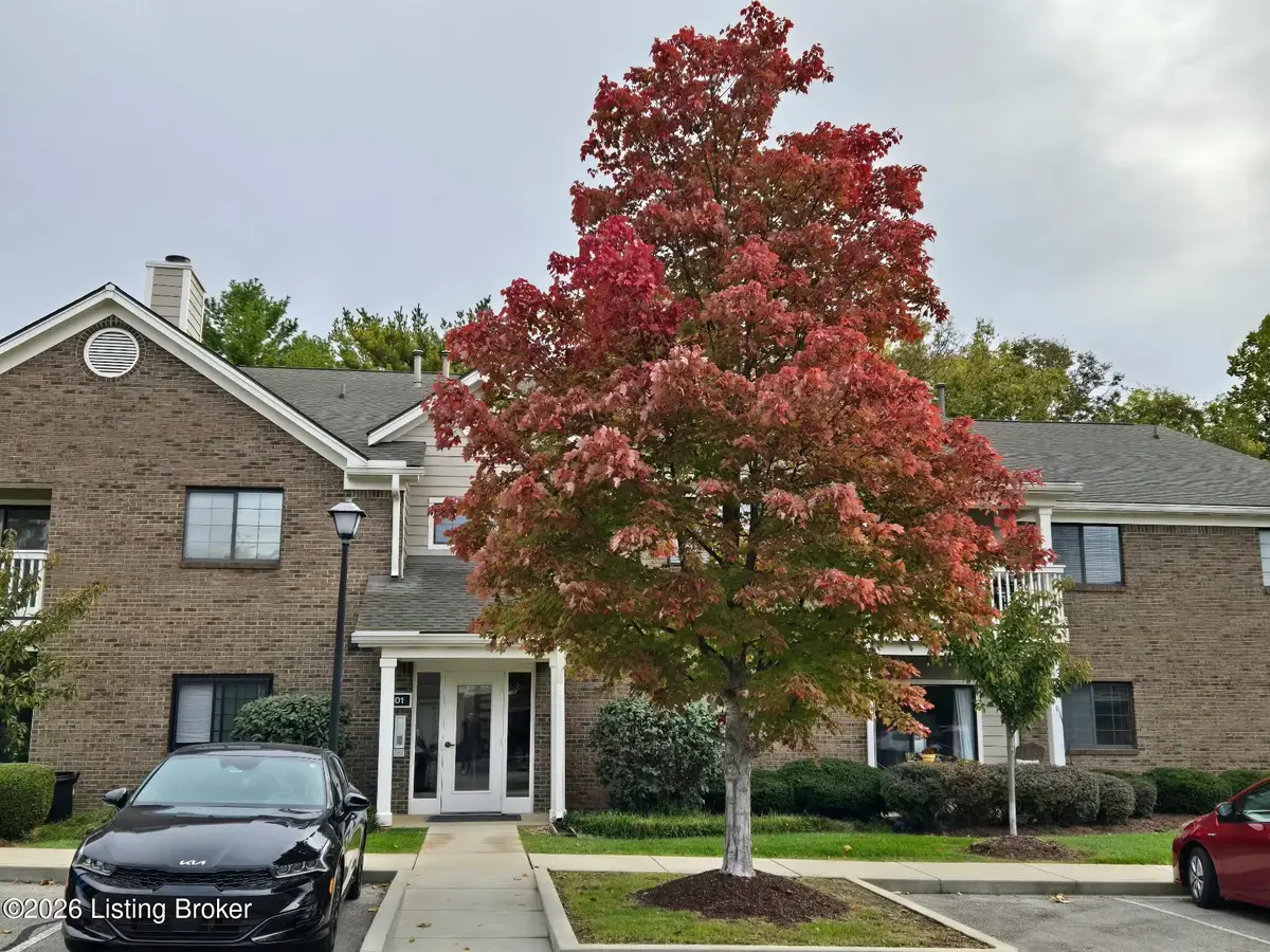 401 Creason Ct #208, Louisville, KY 40223 - #1