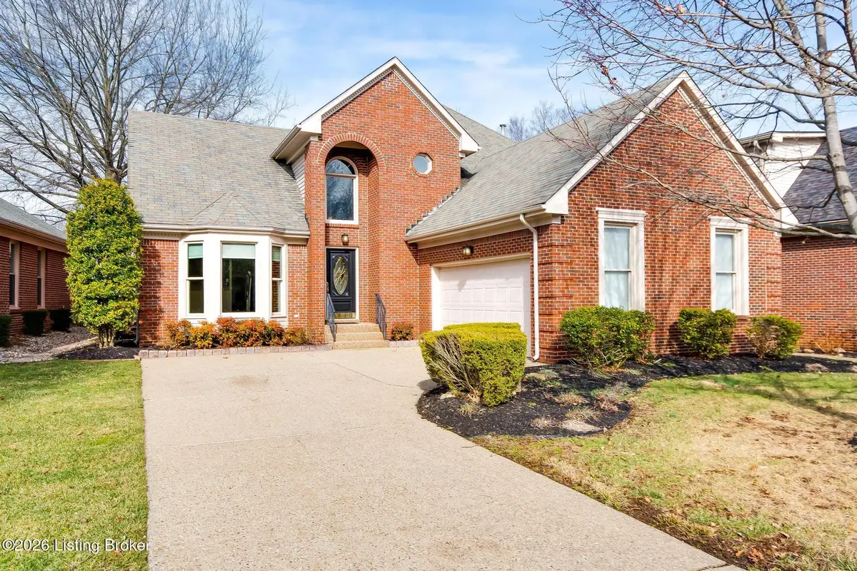 8016 Cedar Glen Ln, Louisville, KY 40291 - #1