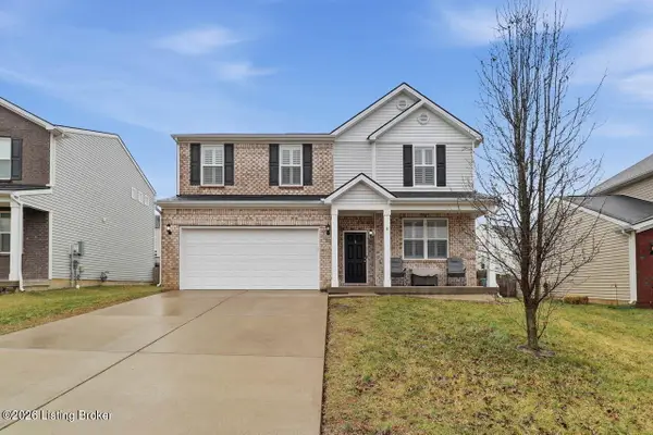 279 Saint Regis Dr, Shelbyville, KY 40065