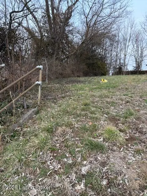 321 N 1st Ave, La Grange, KY 40031