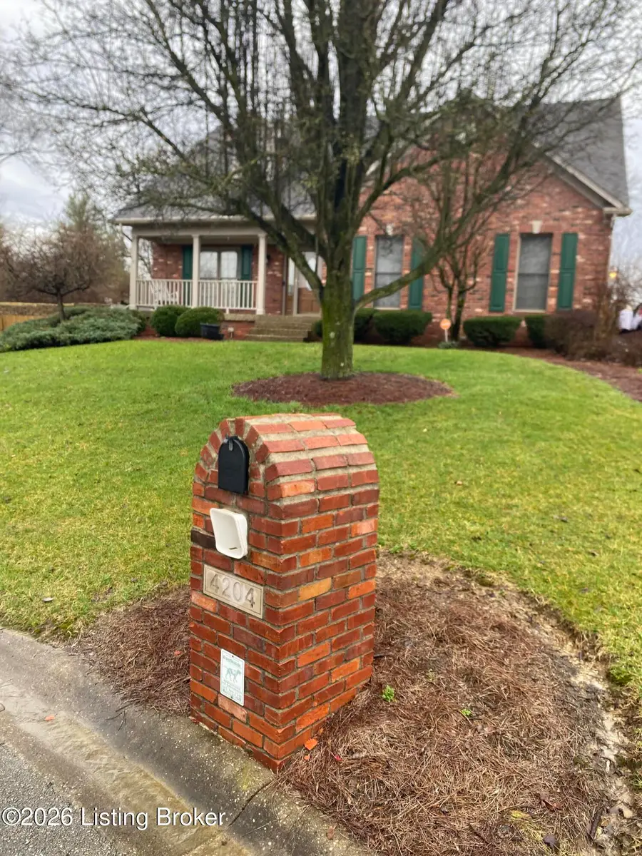 4204 Marseille Dr, Louisville, KY 40272 - #3