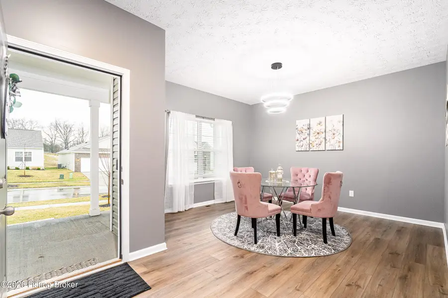 16729 Taunton Vale Rd, Louisville, KY 40245 - #2