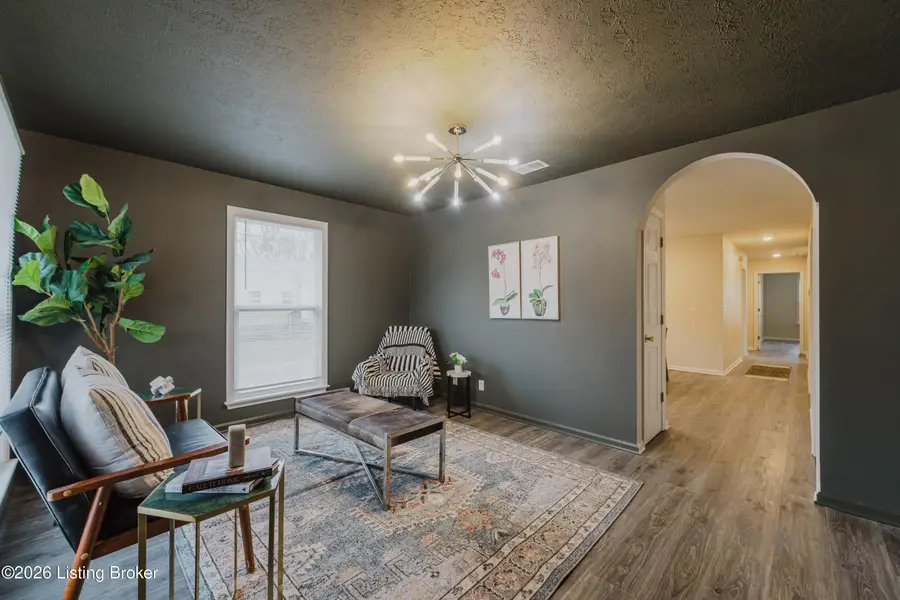 935 S Clay St, Louisville, KY 40203 - #3