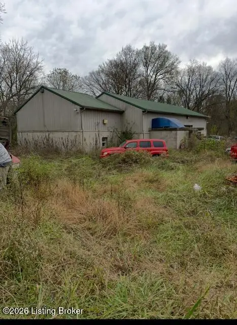 612 Davids Dr, Shepherdsville, KY 40165