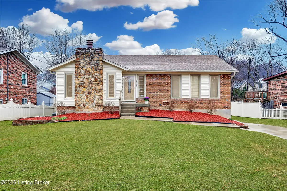 9113 Woodchat Way, Louisville, KY 40272 - #1
