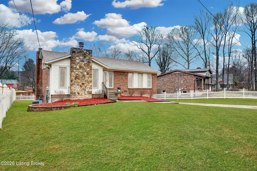 9113 Woodchat Way, Louisville, KY 40272 - #2