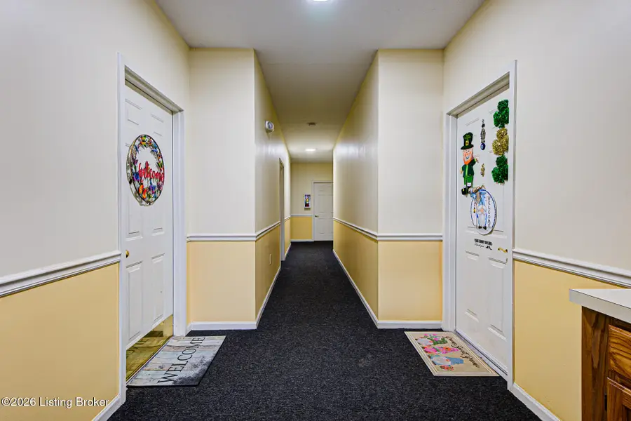 8510 Ambrosse Ln, Louisville, KY 40299 - #2