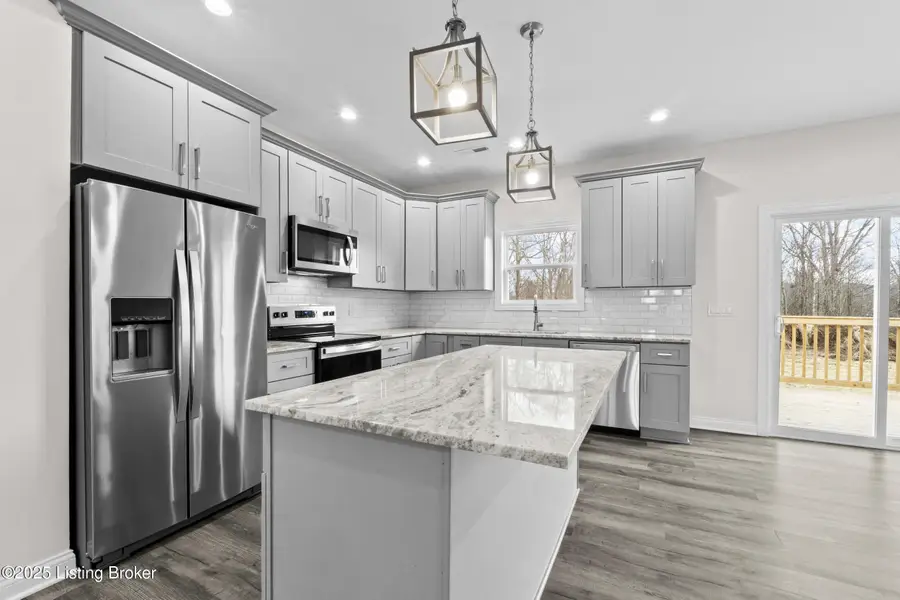 213 Alreva Rd, Louisville, KY 40216 - #2