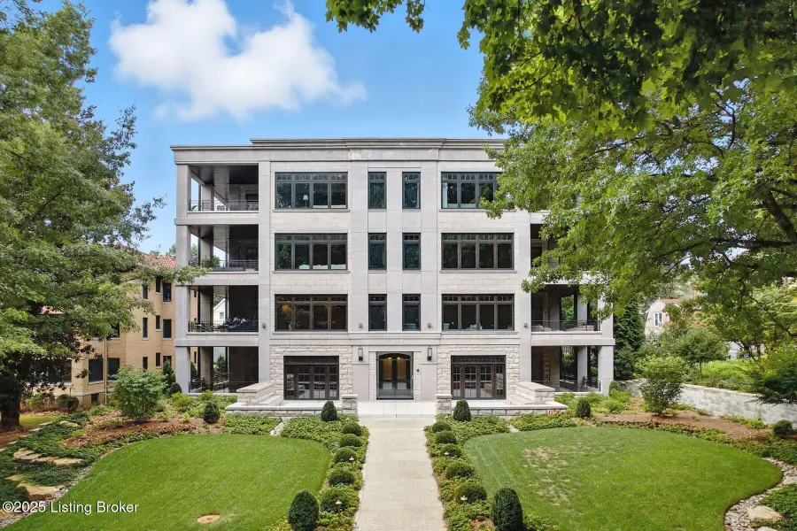 1576 Cherokee Rd #2, Louisville, KY 40205 - #2