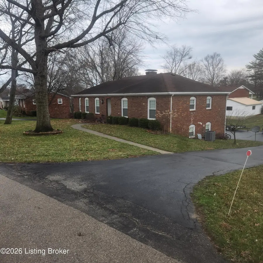 1208 Pradero Dr, Frankfort, KY 40601 - #2