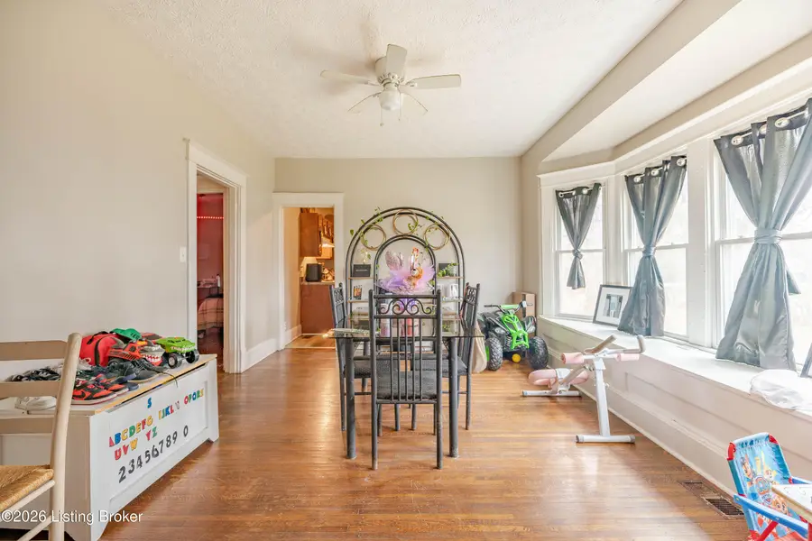 111 N 39th St, Louisville, KY 40212 - #3