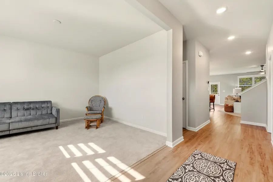 4009 Mosswood Ln, La Grange, KY 40031 - #3