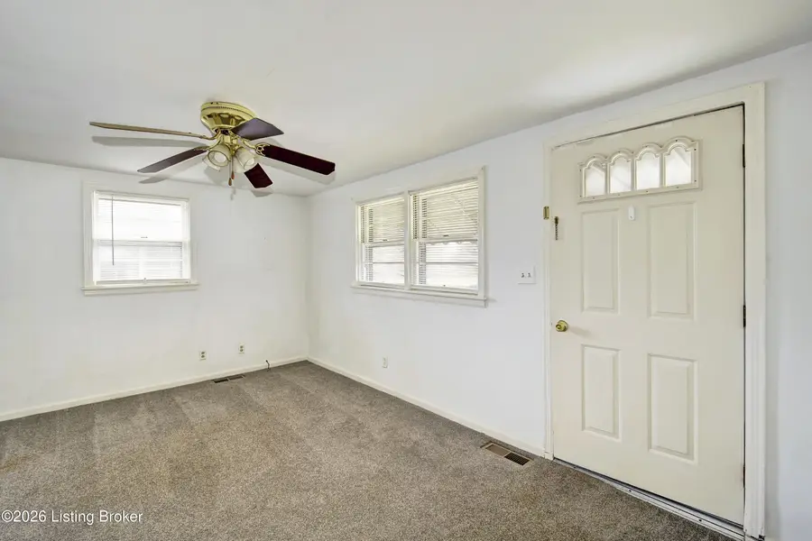 10103 Caldwell Dr, Jeffersontown, KY 40299 - #2