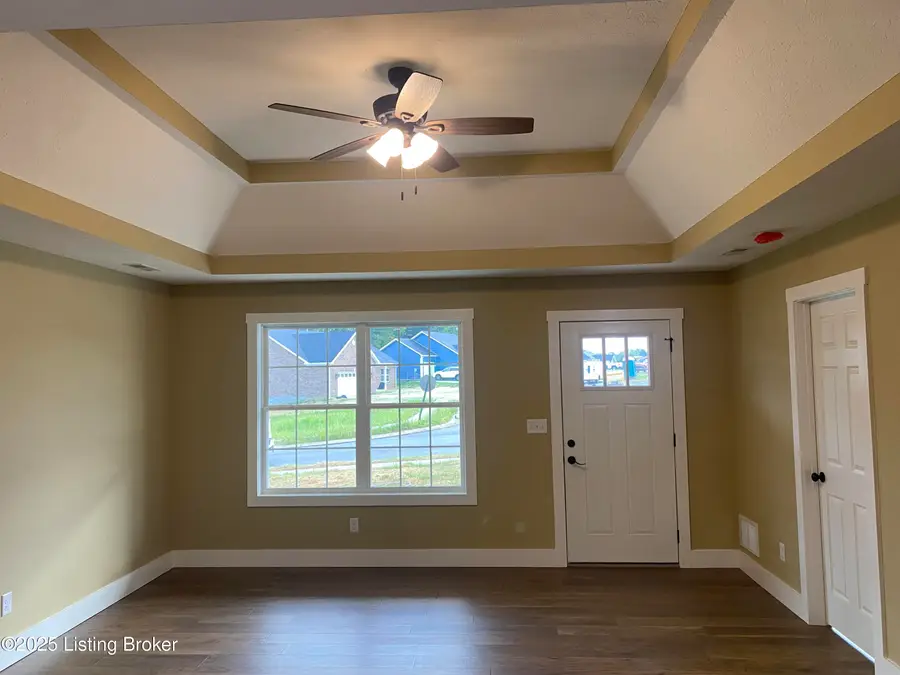 411 Park Hill Ct, Bardstown, KY 40004 - #2