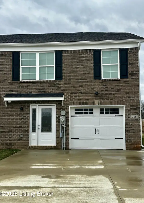 208 Dixon Cir, Vine Grove, KY 40175