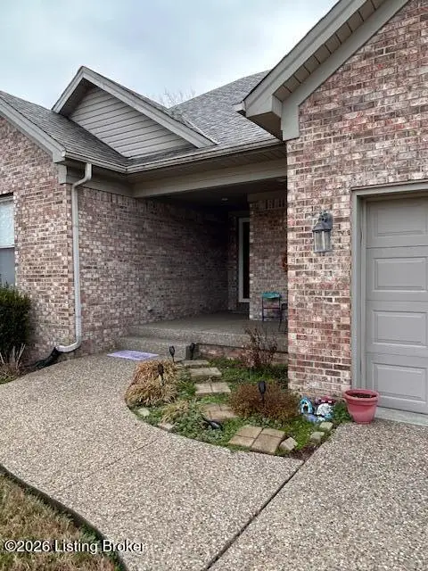 7705 Kenbrook Pl, Louisville, KY 40258 - #3