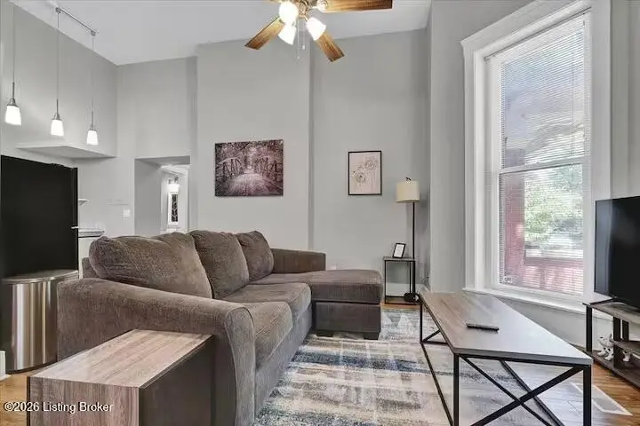 1156 S Brook St, Louisville, KY 40203 - #2