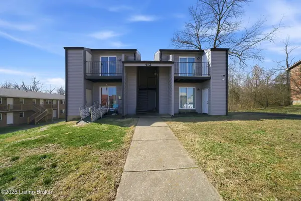 412 Wood Creek Dr, Radcliff, KY 40160