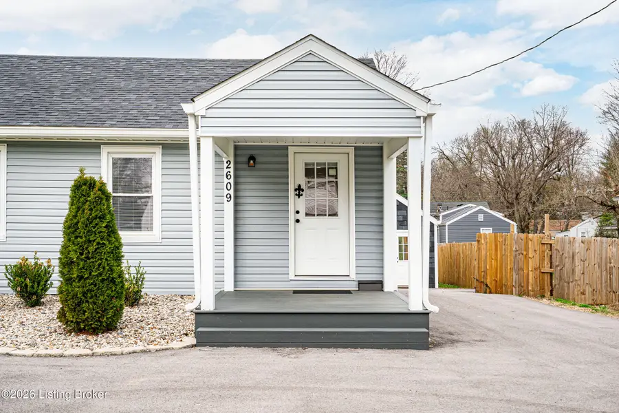 2609 Lindsay Ave, Louisville, KY 40206 - #3