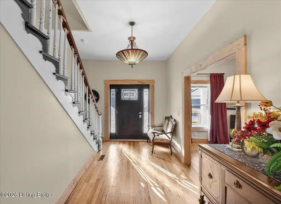 211 E Woodford St, Lawrenceburg, KY 40342 - #2