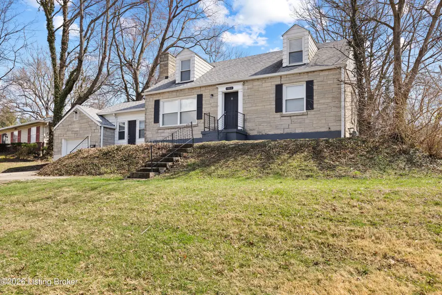 5301 Alpine Way, Louisville, KY 40214 - #3