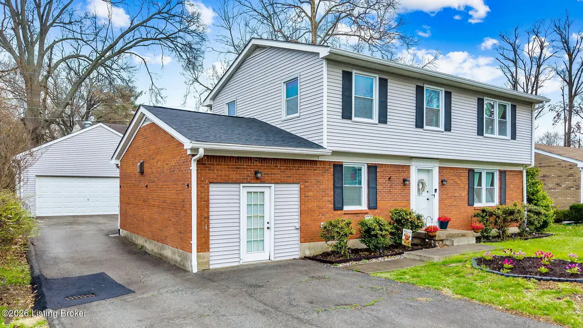 2815 Goose Creek Rd, Louisville, KY 40242 - #1